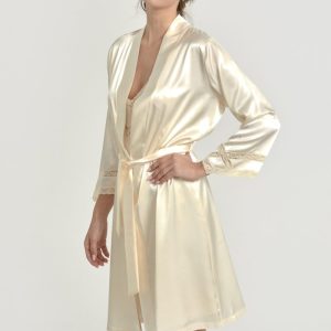 Bata EUGENIA satén.