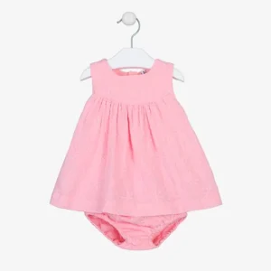 vestido ligero, color rosa, cruzado en la espalda