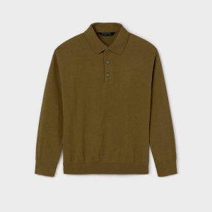 suéter cuello y botones, color verde militar