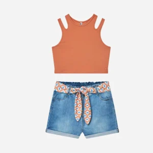 Set blusa naranja y short mezclilla, tiro alto