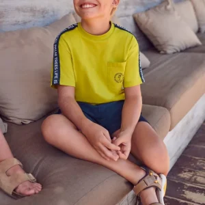 conjunto 2 piezas, camiseta y short.