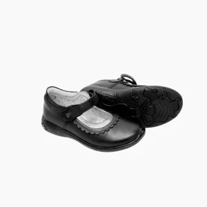 zapato escolar color negro, cierre de velcro